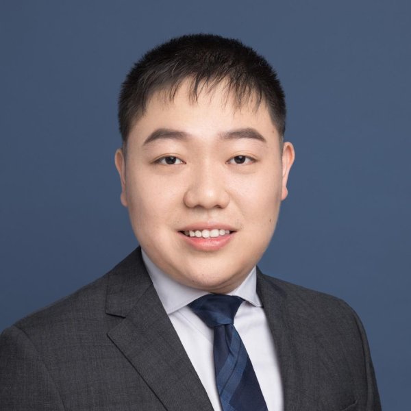 鼎豪配资 跳水2%！黄金冲关3000美元遇阻，何时迎来新里程碑